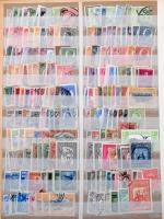 Románia rendező 10 lapos, A/4-es berakóban (sérült gerinc)