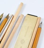 Zacskónyi vegyes írószer tétel, közte antik toll