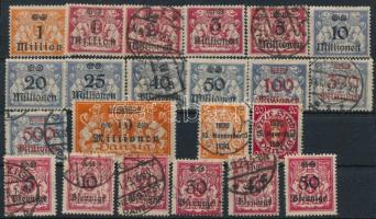 Németország Danzig 22 db bélyeg stecklapon