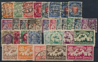 Németország Danzig 33 db bélyeg stecklapon