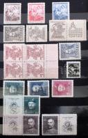 Csehszlovákia 1919-1945 Gyűjtemény 3 közepes + egy A/4-es berakóban (itt-ott-betapadt)