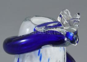 Többrétegű váza, körben rátekert kígyó alakkal, hibátlan, m: 16,5 cm