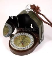 Katonai tájoló, tokjában, jó állapotban