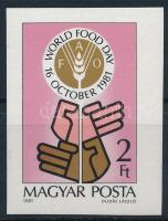 1981 Élelmezési világnap vágott bélyeg