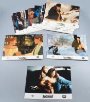 30 db filmfotó: Anastasia, Hook, Beverly Hill-dili, Pocahontas, Álljon meg a nászmenet, stb., 18×24 cm