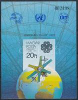 1983 Hírközlési világév vágott blokk (4.000)