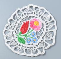 3 db kalocsai mintás terítő, h: 33 cm alatt