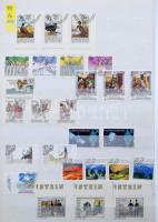 Liechtenstein főleg pecsételt modern gyűjtemény, 32 fehér lapos A4-es berakóban. Szép minőségű anyag...