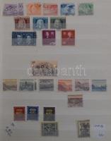 Liechtenstein tétel 6 db A4-es vagy nagyalakú berakóban + dosszié, dobozban