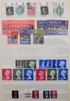 Angol gyűjtemény 2 db A/4 + 2 közepes berakóban rendező részekkel