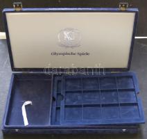 "Olympische Spiele"-Éremtartó kazetta, 3db tálcával, 3x12 férőhellyel, 57x57mm.