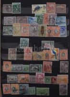 Nagy-Britannia + Brit gyarmati bélyegek 1 db nagy és 1 db közepes berakóban, színes anyag. dobozban