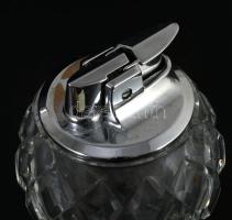 Üveg testű öngyújtó, m: 7,5 cm