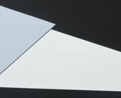 Victor Vasarely (1908-1997): Geometrikus kompozíció (cím nélkül). Szitanyomat, papír, jelzett, számo...