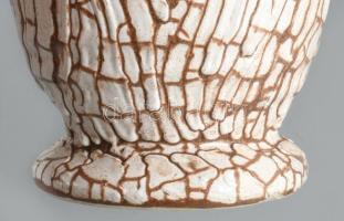 Gorka Géza (1894-1971): Iparművészeti Vállalatos váza. Jelzett, talpánál kis lepattanással, m: 23,5 ...