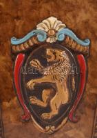 Címeres díszítésű bőrborítású esernyőtartó, kopással, m: 31 cm