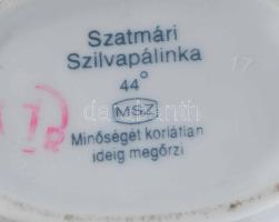 Hollóházi porcelán Szatmári szilvapálinkás üveg. Matricás, jelzett, hibátlan. 25 cm