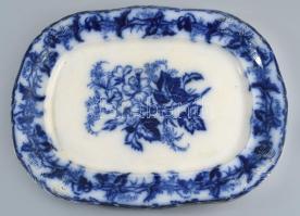 cca 1880 Villeroy &amp; Boch "Althea" pecsenyés tál, jelzett, kis kopottsággal, jó állapotban, 38x29 cm