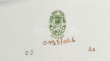 2 db Zsolnay virág mintás tálka. Kézzel festett, jelzett, hibátlan 22 cm