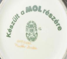 Zsolnay pillangó mintás nagy váza. Kézzel festett, jelzett, hibátlan 35 cm Alján készült a MOL részé...