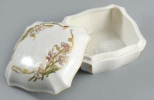 Zsolnay írisz mintás bonbonniere. Kézzel festett, jelzett, minimális kopással 11x11 cm