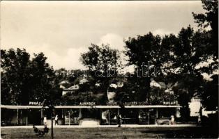 Balatonalmádi, Bazár sor, üzletek. Képzőművészeti Alap (EK)