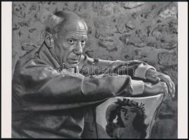 cca 1957 Yousuf Karsh (1908-2002) kanadai fotóművész felvétele (Picasso), 1 db modern nagyítás, jelzés nélkül, 15x21 cm