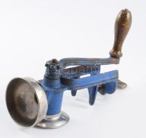 Régi vas mákdaráló, jelzett, m: 22 cm