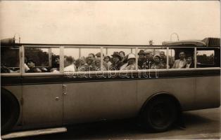 Wien, Vienna, Bécs; Vereinigte Wiener Auto Rundfahrten. Photo Tanner / autobus journey