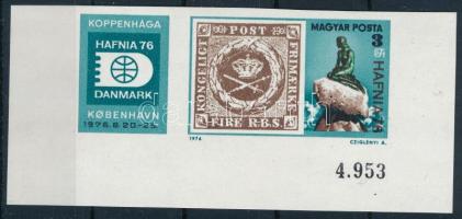 1976 HAFNIA vágott ívsarki szelvényes bélyeg