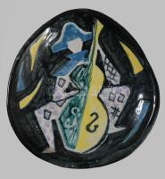 Györgyey Zsuzsa: Bohócos falitál, jelzés nélkül, mázhibával, 19x19 cm