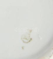 Antik Zsolnay tejfölös bögre, jelzett, m: 13 cm