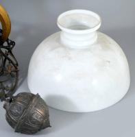 Antik paraszt csillár, tejüveg búrával, alkatrészeivel