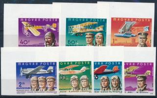 1978 75 éves a motoros repülés vágott ívsarki sor (5.000)