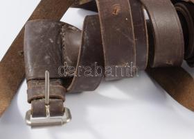Csomaghordó szíj. Bőr