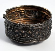 Ezüst (Ag) szelence, zsanérja elvált, jelzett, nettó 16g