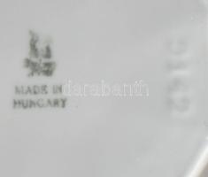 Zsolnay antik virágmintás bonbonier, kis kopással, jelzett, d: 9 cm