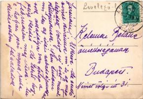 1935 Egyedi kézzel festett művészlap: hölgyek úriemberrel / hand-painted greeting postcard (ázott / ...