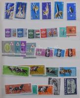 1960-1993 Magyar gyűjtemény részek az időszakból 2 közepes + egy A/4-es berakóban