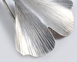 Ezüst (Ag) ginkgo biloba bross, 800-as, jelzett, nettó 2,8g