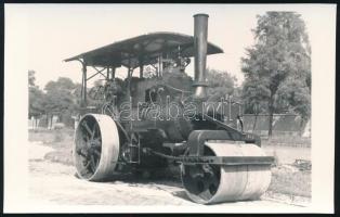 Gőzhajtású úthenger, reprodukciós fotó, 9×14 cm