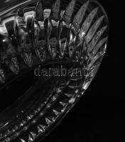 Ólomkristály bonbonkínáló, hibátlan, 16x7 cm