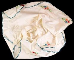 Antik hímzett konyhai kötény
