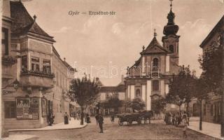 Győr Erzsébet tér a Karmelita templommal