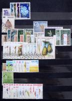 Gyümölcs, gomba, zöldség, termény motívum 2.340 db főleg bélyegzett bélyeg sok teljes sorral az egés...