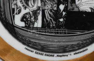 Hollóházi Szász Endre által tervezett porcelán tálka, jelzett, d: 8 cm
