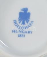 Hollóházi Szász Endre által tervezett porcelán tálka, jelzett, d: 8 cm