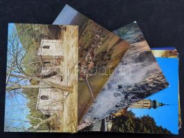 Kb. 72 db MODERN postatiszta külföldi város képeslap / Cca. 72 MODERN foreign town-view postcards