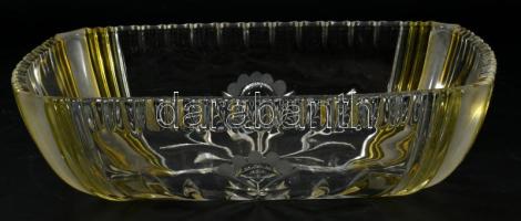 Antik kristály kínáló, köszörült és ezüstpácolt díszítéssel, 25x17x7 cm