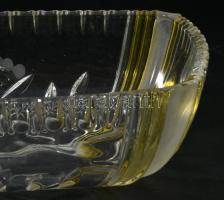 Antik kristály kínáló, köszörült és ezüstpácolt díszítéssel, 25x17x7 cm